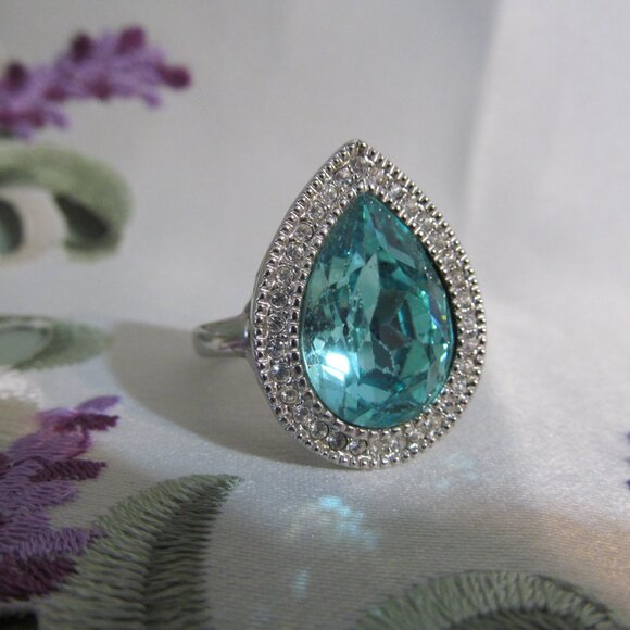 Faux Blue Topaz Faux Paraiba Tourmaline & Faux Diamond Silver Tone Ring Size 10 - Picture 13 of 16